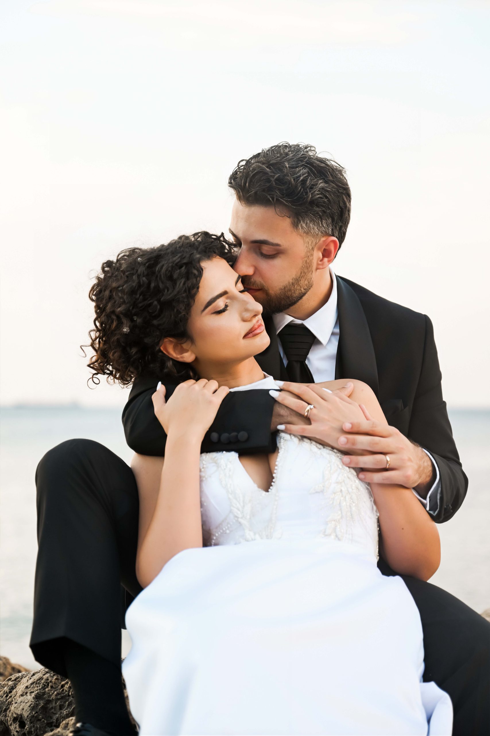 Momento di creatività fotografica durante post wedding